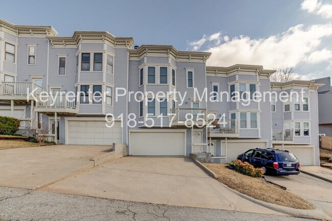 property at 1303 S Lawton Ave