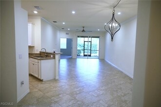 1980 Wellington St in Naples, FL - Building Photo - Building Photo
