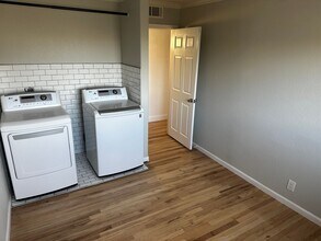 1940 Arcane Ave in Reno, NV - Building Photo - Building Photo