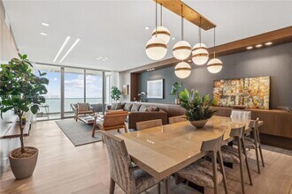 18975 Collins Ave, Unit 4502 in Sunny Isles Beach, FL - Building Photo - Building Photo
