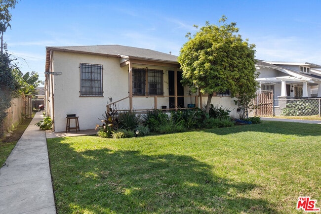 property at 1634 W 52nd St