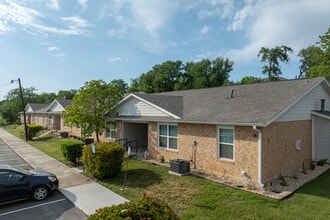Legacy Landing Apartments in Belton, TX - Building Photo - Building Photo