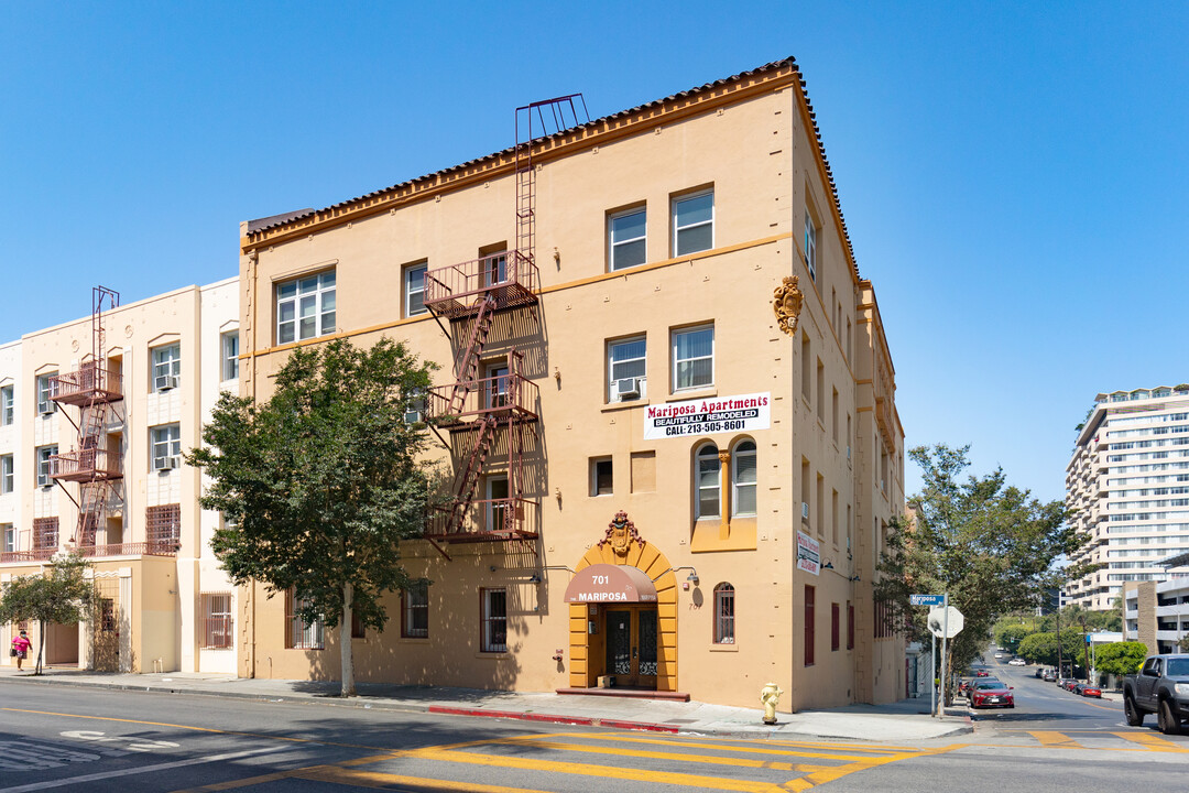 The Mariposa in Los Angeles, CA - Building Photo