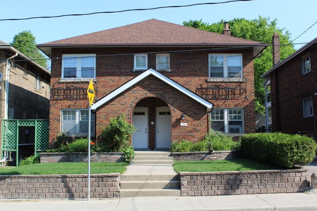property at 226 Millwood Rd