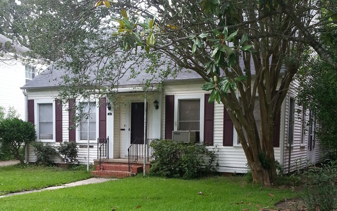 2542 South Street in Beaumont, TX - Building Photo