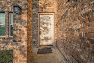 10118 Mariposa Stream Ct in Houston, TX - Building Photo - Building Photo