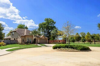 5302 Pipers Creek Ct in Sugar Land, TX - Building Photo - Building Photo