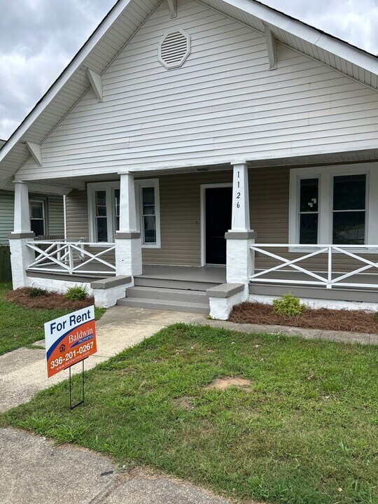 1126 NE 25th St in Winston-Salem, NC - Building Photo