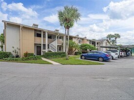 3001 SE Aster Ln in Stuart, FL - Building Photo
