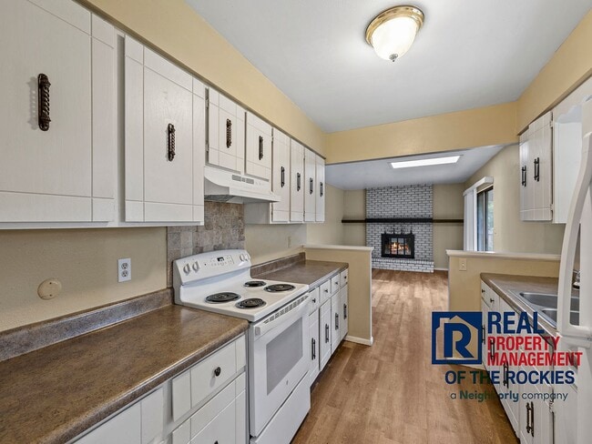 property at 1901 Yorktown Ave