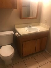 2834-2836 Forest Bend Dr in Bryan, TX - Building Photo - Building Photo