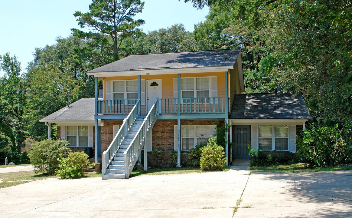 2000 Pats Pl in Tallahassee, FL - Building Photo