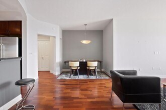 100 3rd Ave S in Minneapolis, MN - Building Photo - Building Photo