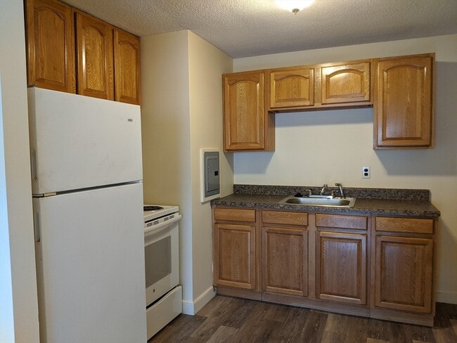 property at 14A Grove St