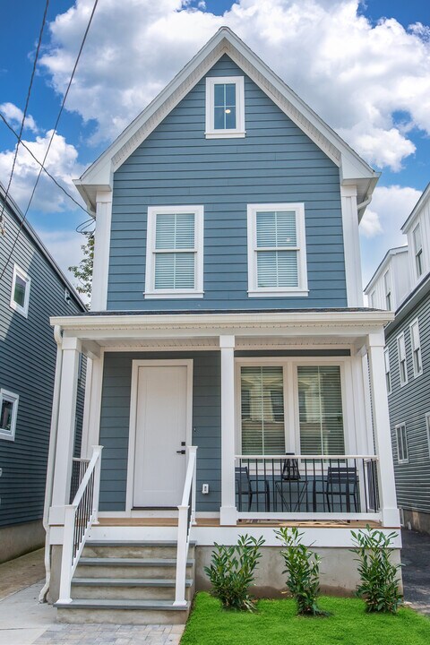 13 Wheeler St in Montclair, NJ - Building Photo