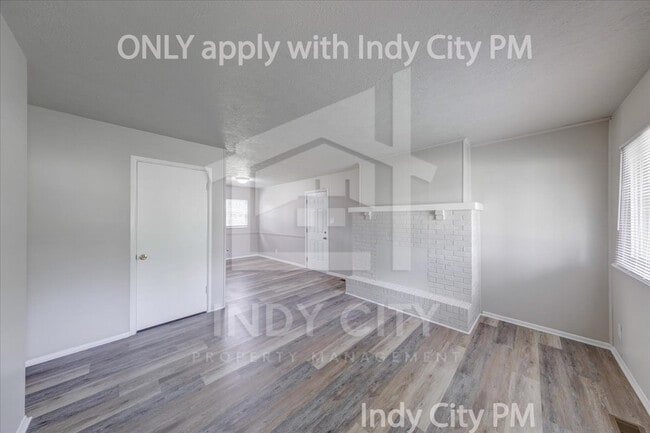 7838 Ridgewood Dr in Indianapolis, IN - Building Photo - Building Photo