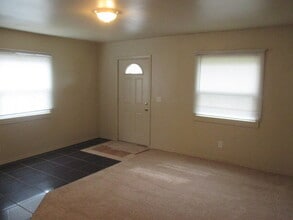 3928 S Tyler St in Tacoma, WA - Building Photo - Building Photo