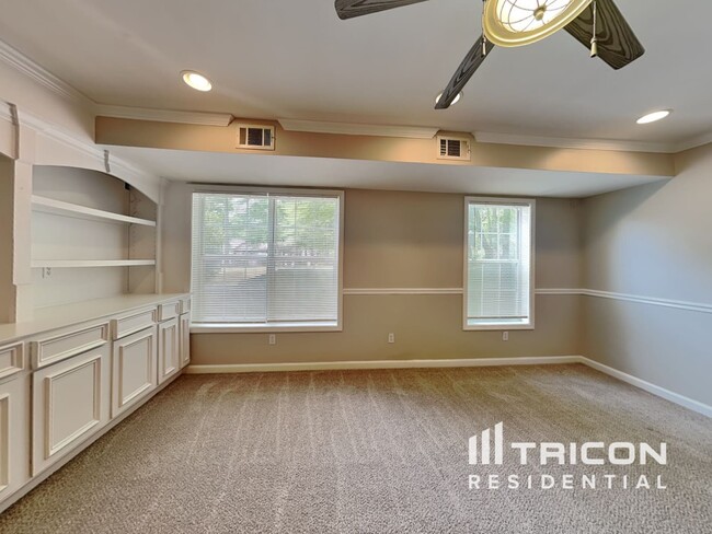 2777 Brook Forest Dr in Lawrenceville, GA - Foto de edificio - Building Photo
