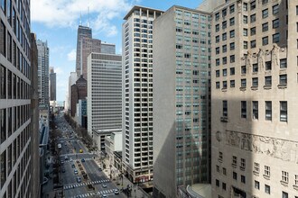 535-541 N Michigan Ave in Chicago, IL - Building Photo - Building Photo