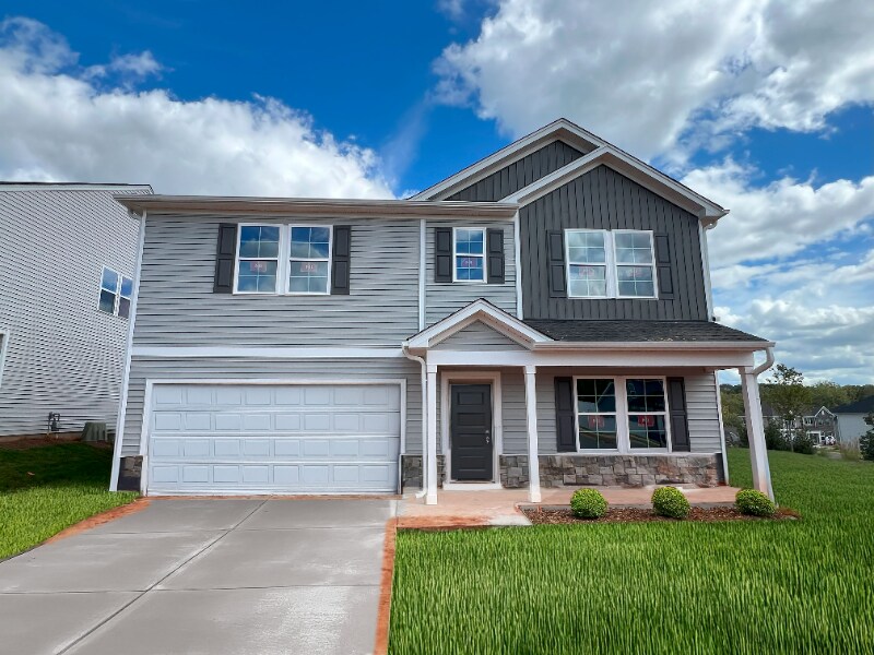 5303 Spicewood Lk Dr in Winston-Salem, NC - Building Photo