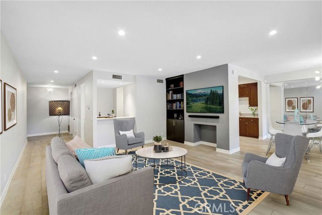 property at 4949 Genesta Ave