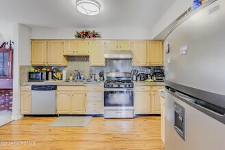 804 Trescott Pl in Mount Laurel, NJ - Building Photo - Building Photo