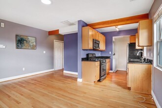 1306 Childress St NE in Washington, DC - Building Photo - Building Photo