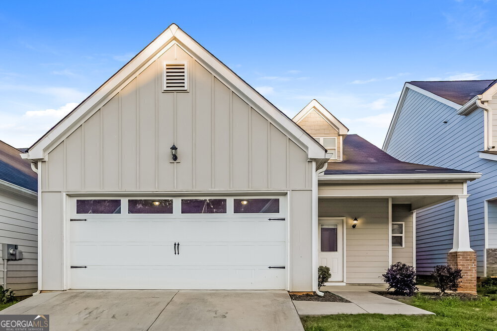 25 Celtic Ct in Adairsville, GA - Building Photo