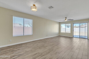 16082 W Morning Glory St in Goodyear, AZ - Building Photo - Building Photo