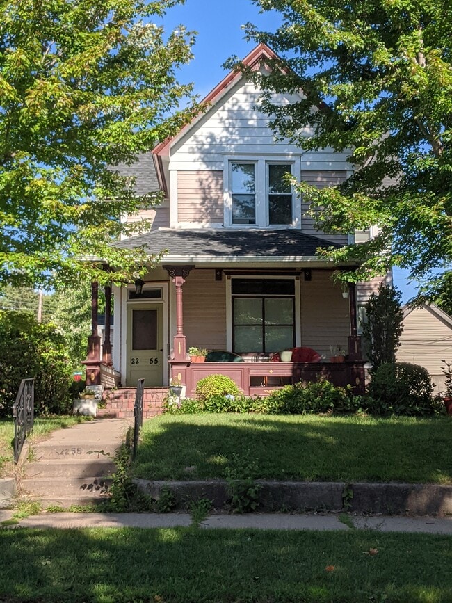 2255 Pierce St NE, Unit 1 A