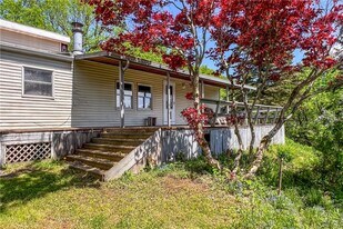 3979 NY-5 in Bovina Center, NY - Building Photo