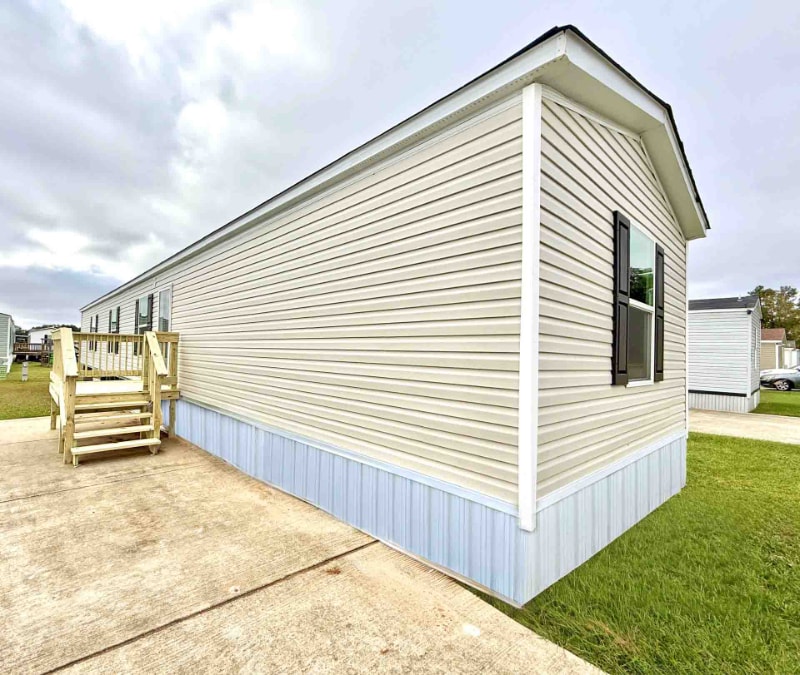 3550 Carlyss Dr, Unit 109 in Sulphur, LA - Building Photo