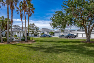 Golf Green in Venice, FL - Building Photo - Building Photo