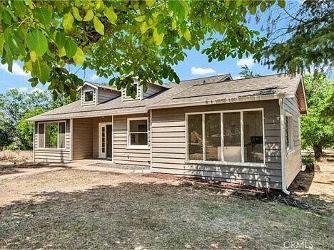 22550 Shady Grove Rd in Middletown, CA - Building Photo