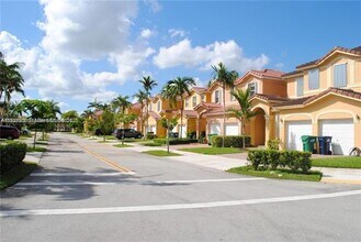 11362 SW 137th Pl in Miami, FL - Building Photo - Building Photo