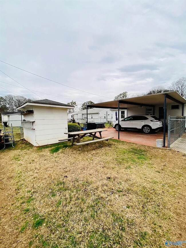 1204 19th Ave SE in Decatur, AL - Building Photo - Building Photo