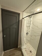 2223 S Troy St, Unit BR in Chicago, IL - Foto de edificio - Building Photo