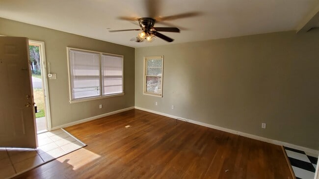 4905 S Parker St in Amarillo, TX - Building Photo - Building Photo