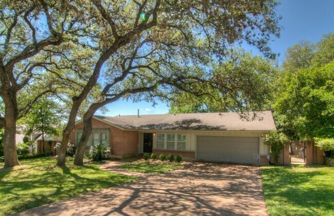6000 Mountainclimb Dr in Austin, TX - Building Photo - Building Photo