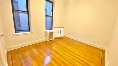 EAST 81 STREET in New York, NY - Building Photo - Building Photo
