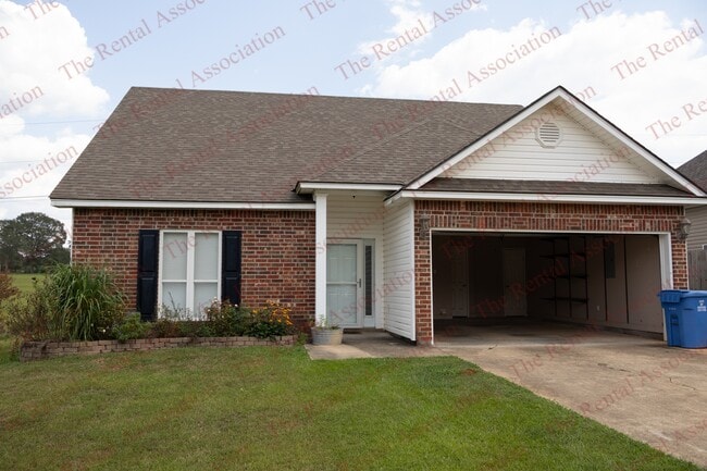 property at 2206 Desiree St