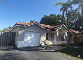 5753 NW 98th Ave in Doral, FL - Building Photo