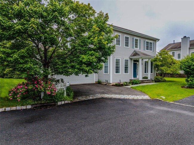 property at 29 Allegra Ct