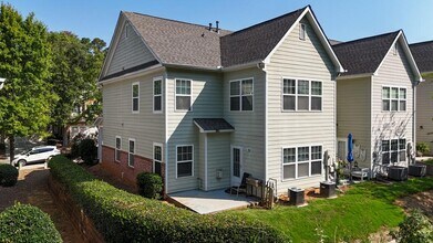 2871 Cross Creek Dr in Cumming, GA - Building Photo - Building Photo