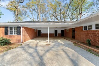 30 Knoxbury Terrace in Greenville, SC - Building Photo - Building Photo