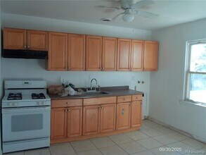 26751 Belanger St in Roseville, MI - Building Photo - Building Photo