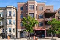 1056 W Lawrence Ave, Unit 4B in Chicago, IL - Foto de edificio - Building Photo