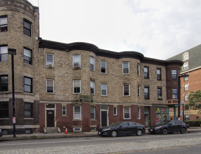 618 Columbus Avenue in Boston, MA - Building Photo - Building Photo