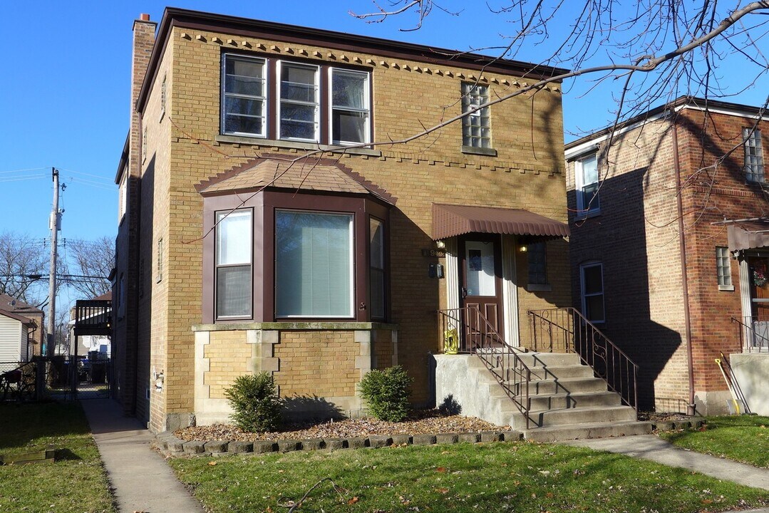 10944 S Artesian Ave, Unit #1 in Chicago, IL - Building Photo