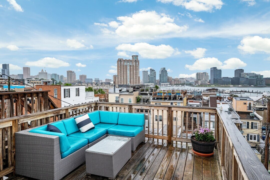 628 E Fort Ave in Baltimore, MD - Building Photo